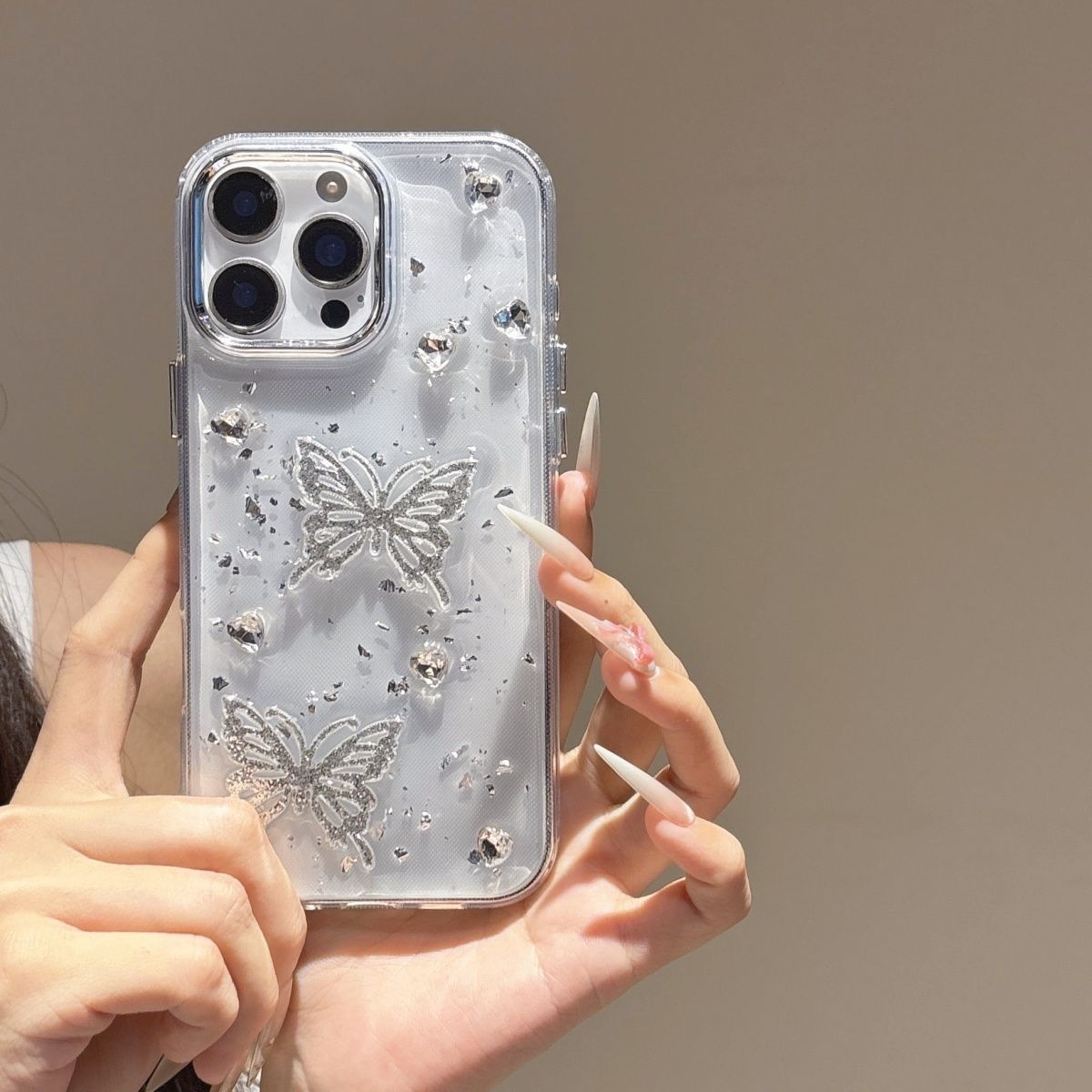 S109 - Shockproof Clear Phone Case – 3D Butterfly & Crystal Decor with Glitter Accents, Anti-Fingerprint & Drop Protection